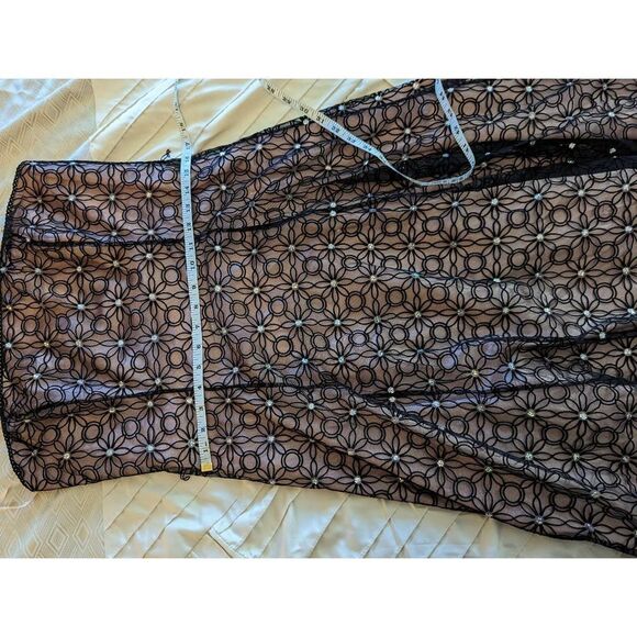 Adrianna Papell strapless a line cocktail dress black mesh design overlay  sz 12 - Picture 5 of 6